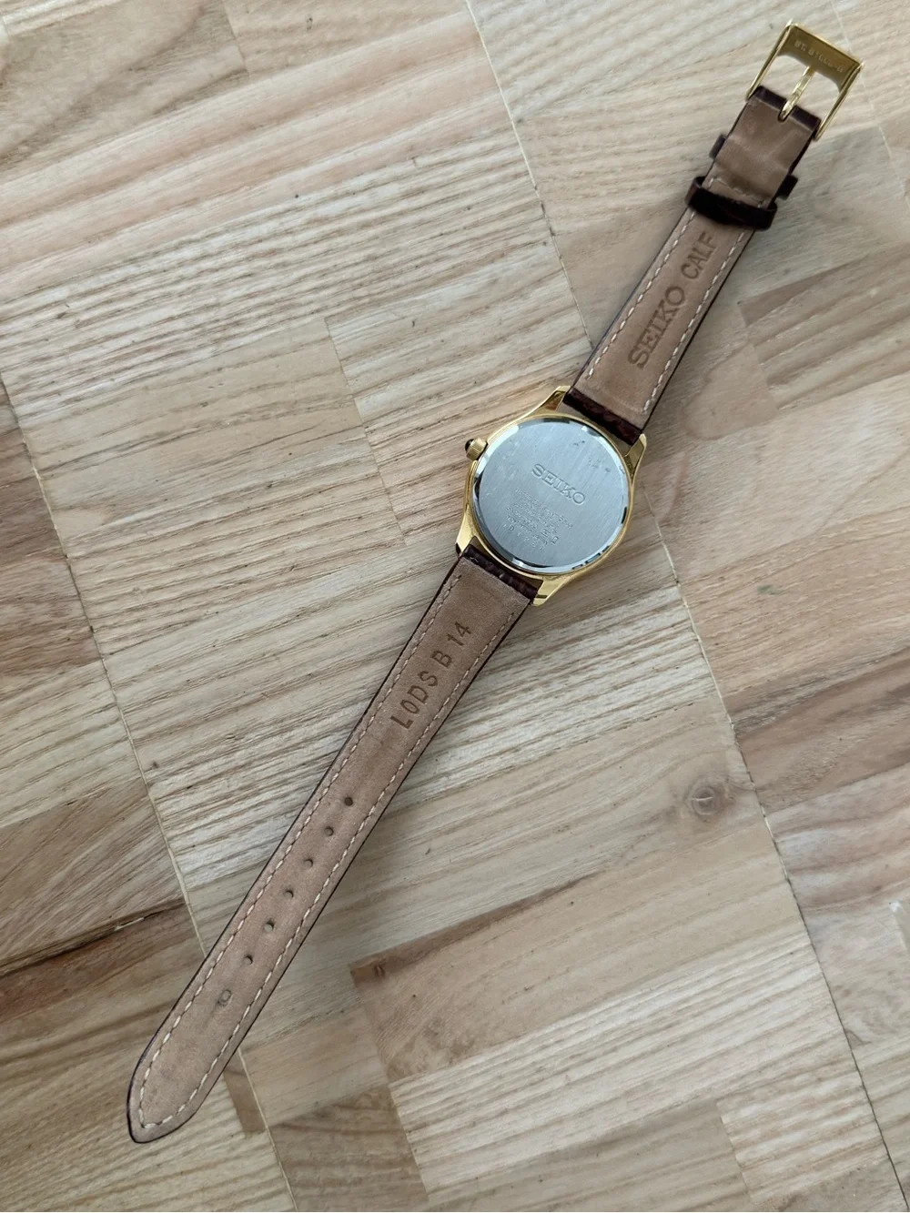 Seiko White Dial Watch Gold-Tone Case Brown Genuine Leather Strap Date Window